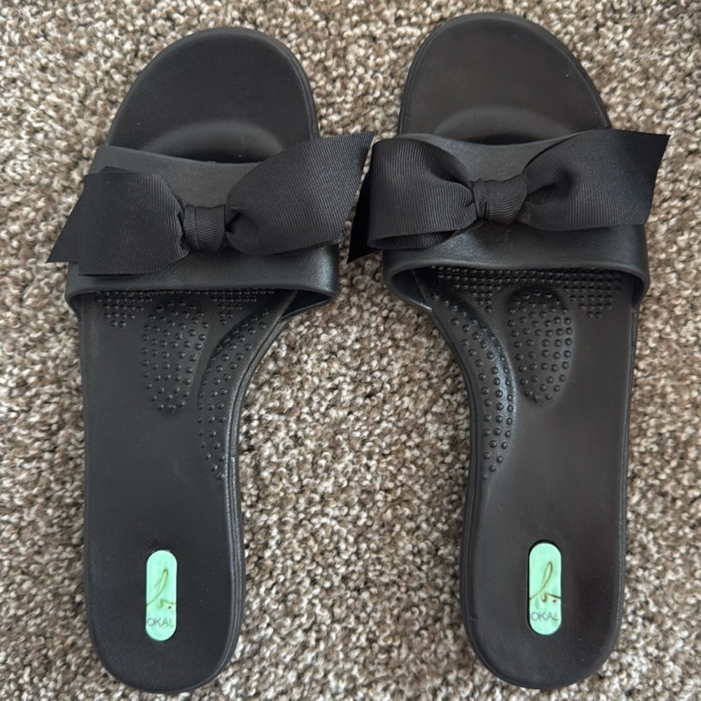 OKA b. Elegant Black Bow Sandals